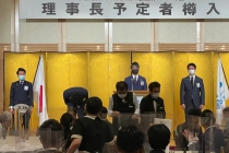 LINE_ALBUM_2023年度理事長予定者樽入_220915_17